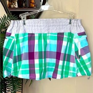 Lululemon Foxy Plaid Tracker Skort Short Green Purple RARE HTF Size 8 Activewear